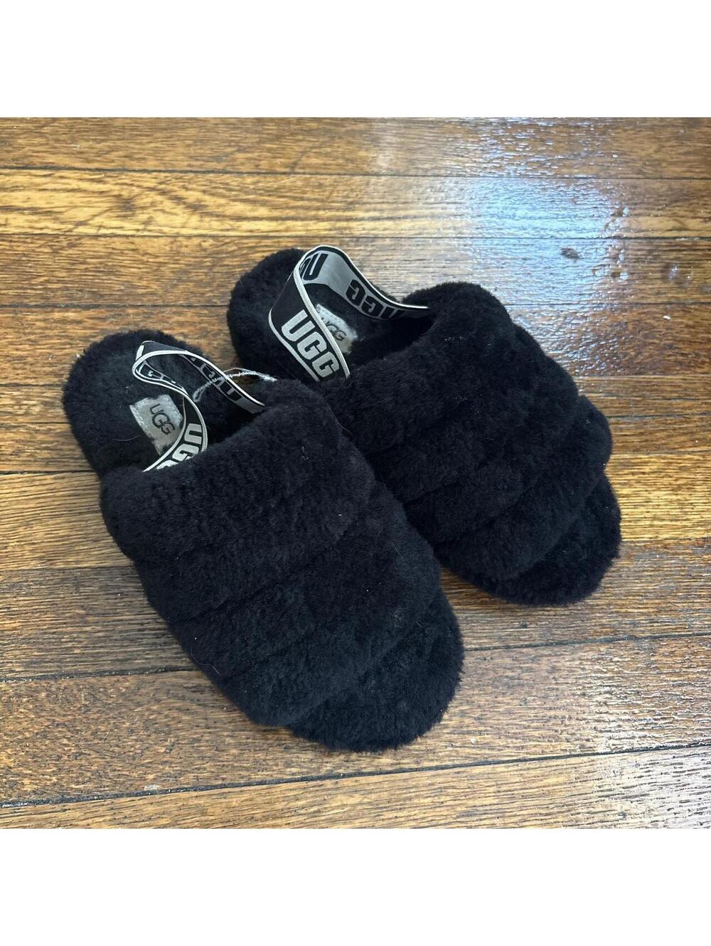 UGG Women's Black Slipper